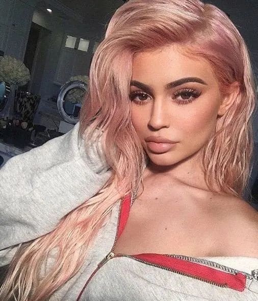 Spring into Style: Exploring Popular Hair Colors